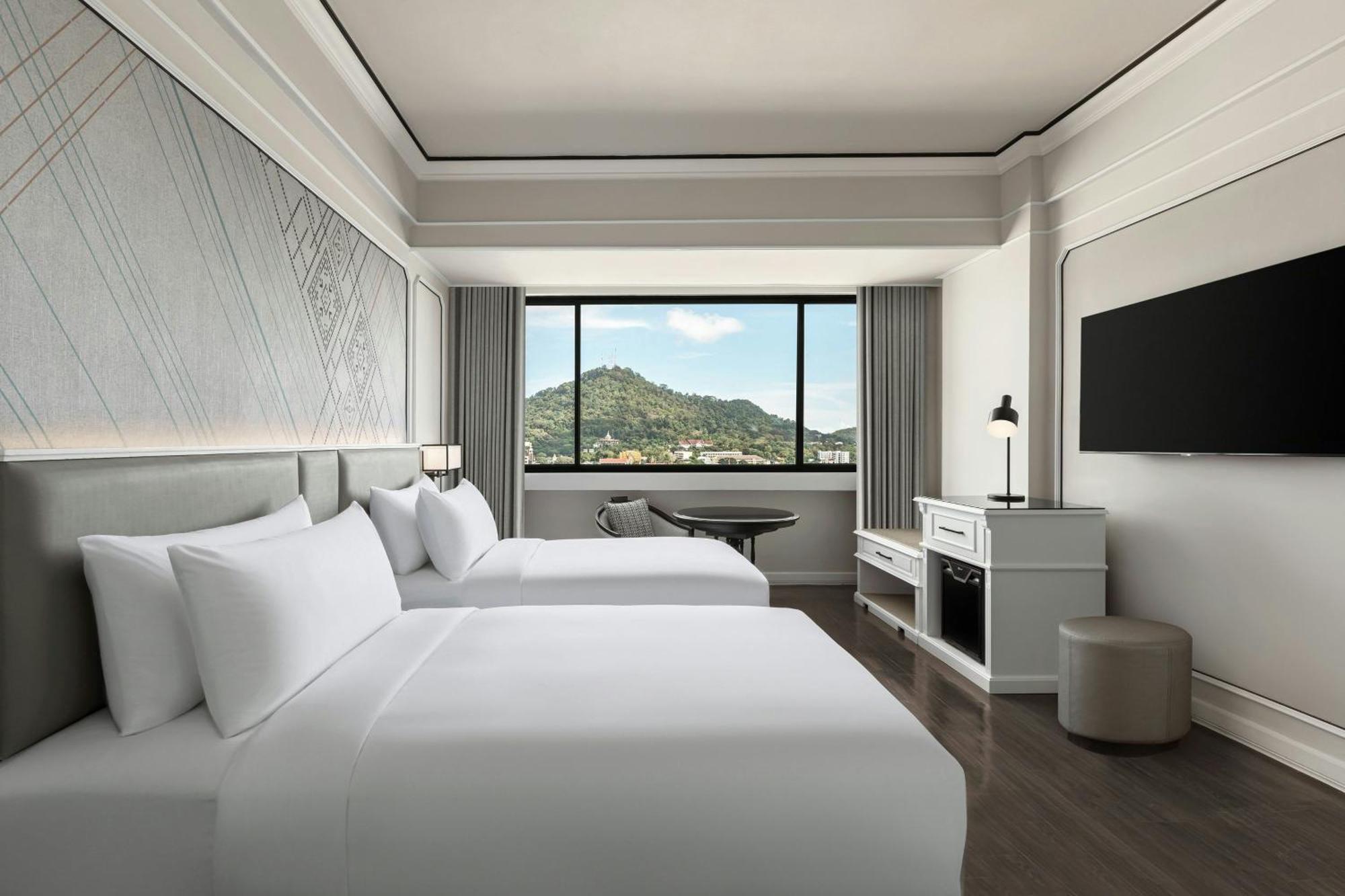 Hotel Courtyard By Marriott Phuket Town Exterior foto