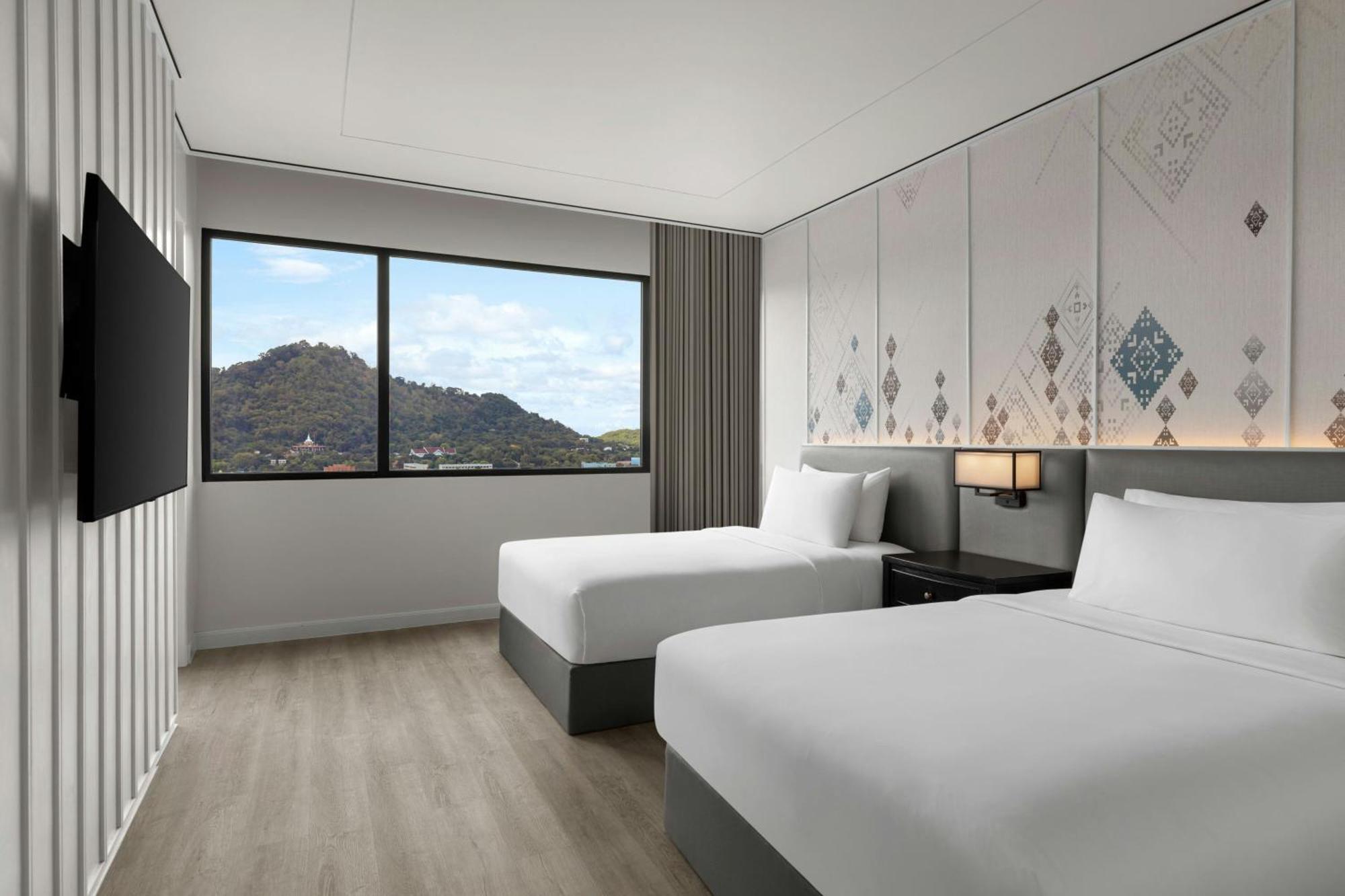 Hotel Courtyard By Marriott Phuket Town Exterior foto